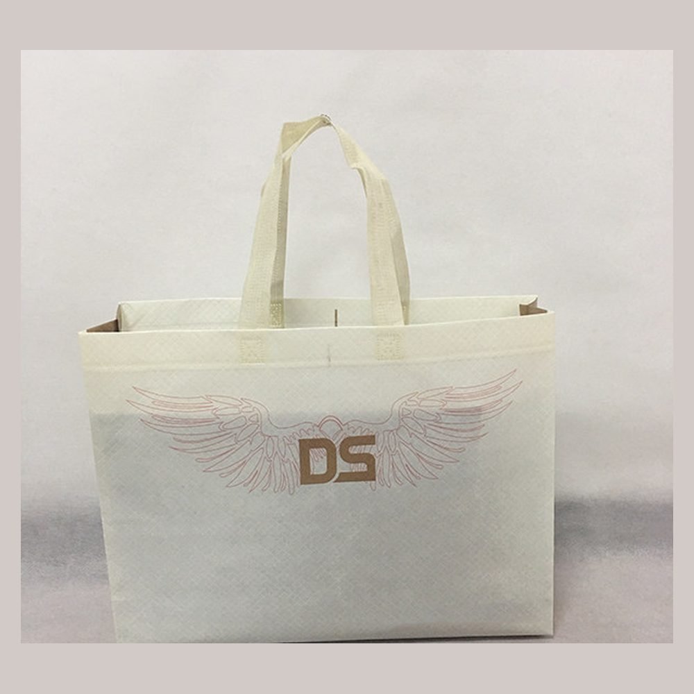 Laminated Non-Woven Tote Bag – Glossy Custom-Print Shopping Bag (Bulk)